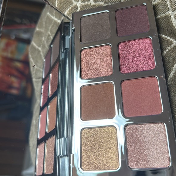 Il makiage color, Boss master palette eight multi dimensional eye colors - Picture 2 of 5